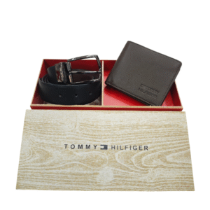 High Quality Mens Wallet & Reversible Buckle Mens Waist Belt Combo - Exclusive Wooden Box Gift Pack - TOMMY HILFIGER - Brown