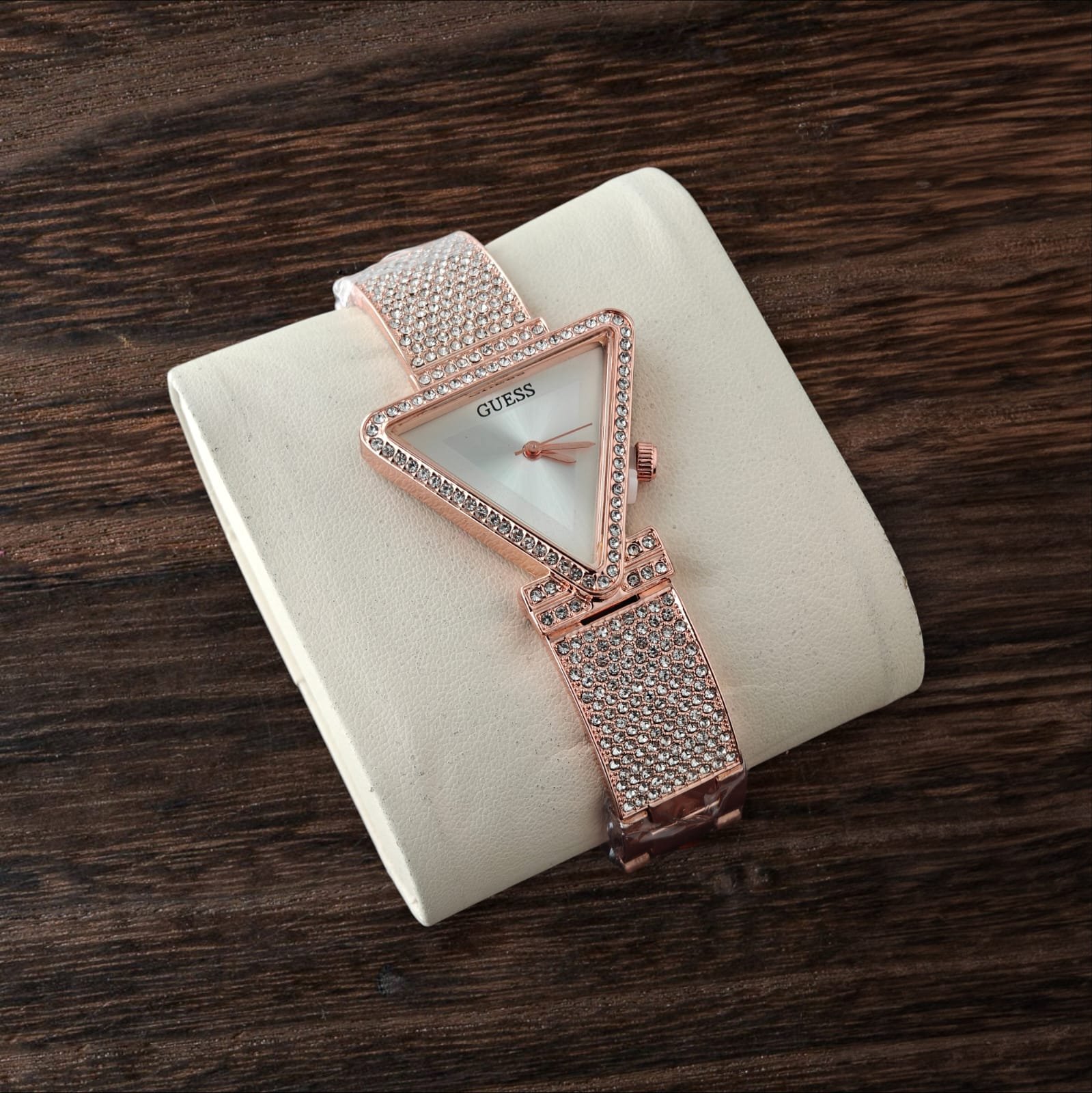 Guess Wrist Watch for Her - Image 12