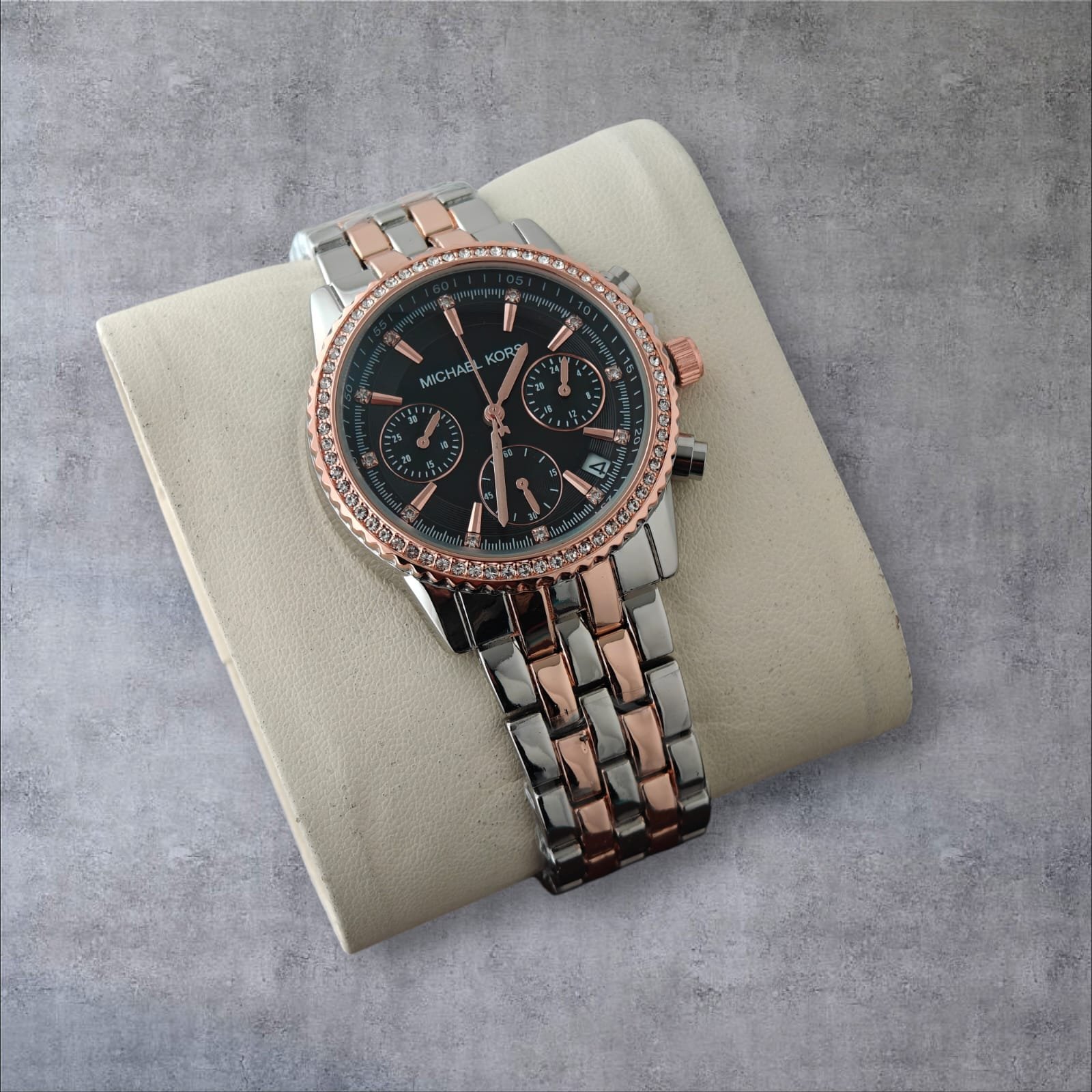 MK Ladies Wrist Watch - Image 4